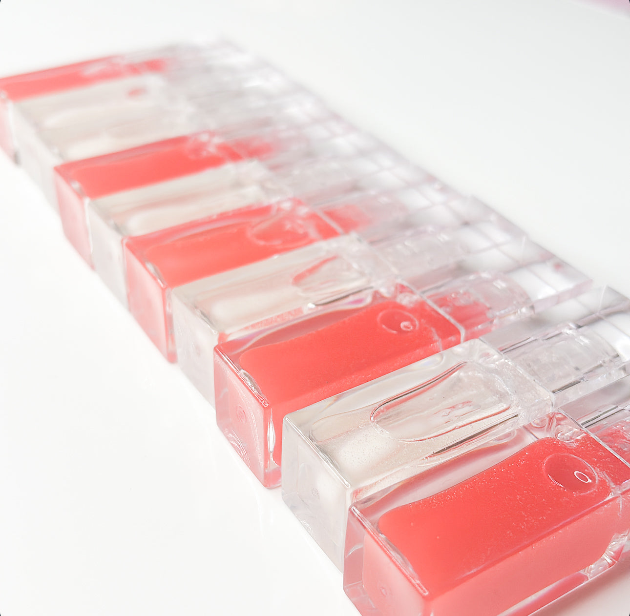 Lip Plumping Gloss - 6ml sq transparent tubes